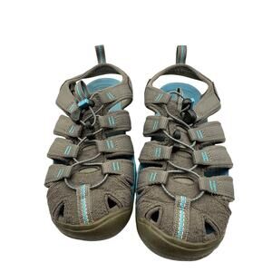 Keen Size 6 Water Shoes
